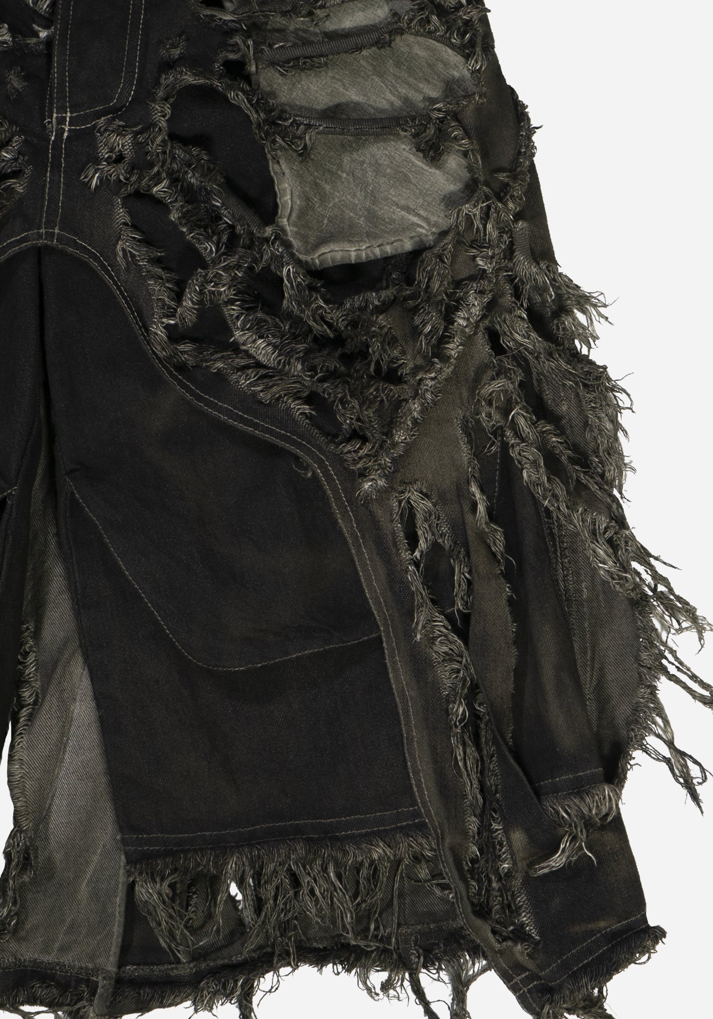 “IRINE” LAYERED DISTRESSED FLARED SKORT